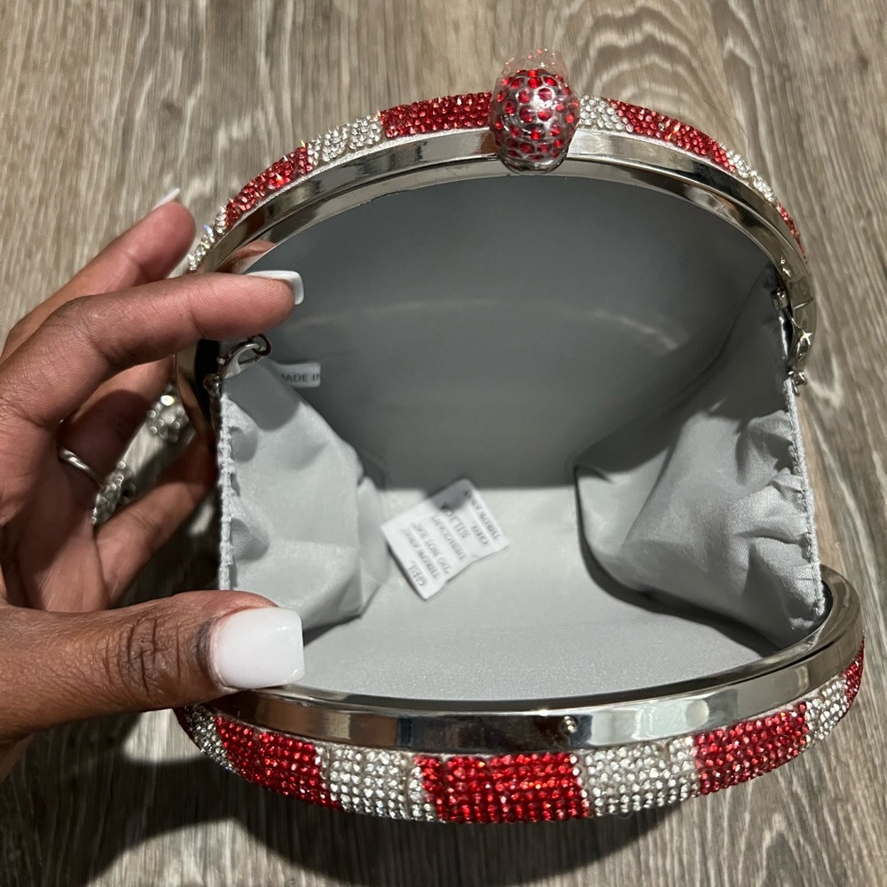 Red and White Clutch peppermint bag - Picture 6 of 7